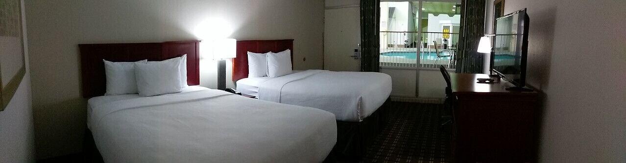 C3 Hotel And Convention Center Hastings Luaran gambar