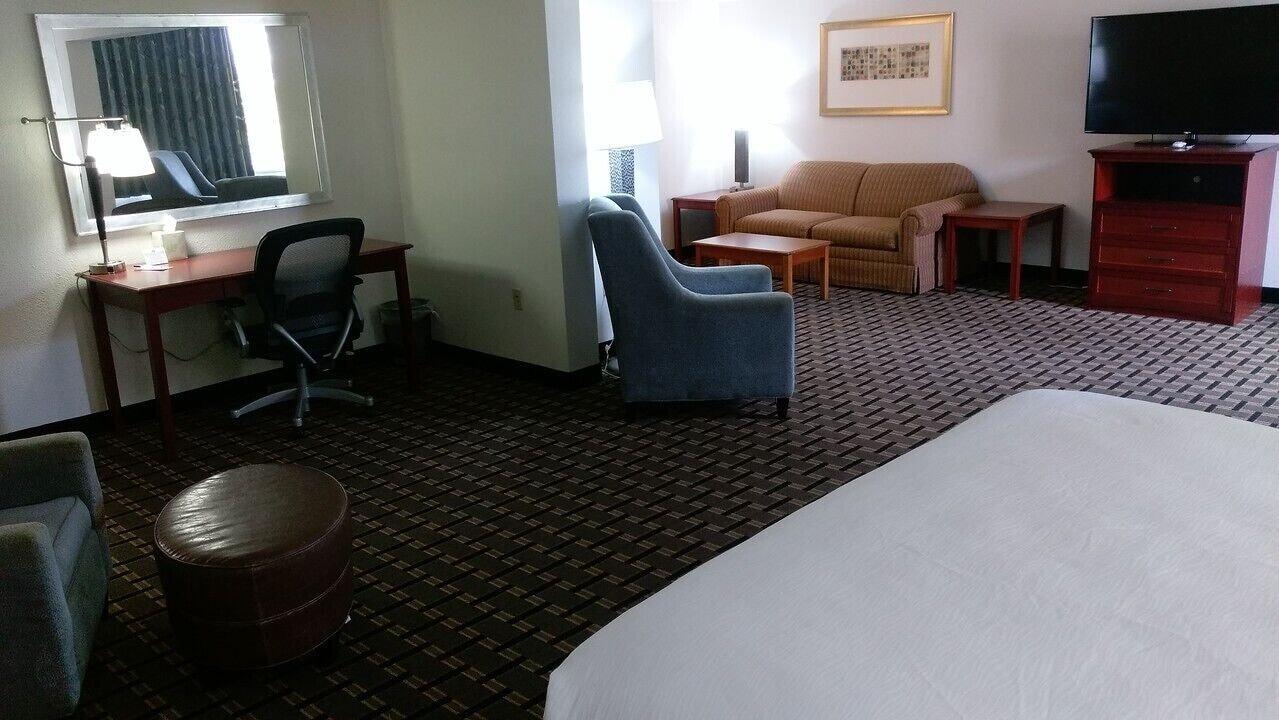 C3 Hotel And Convention Center Hastings Luaran gambar