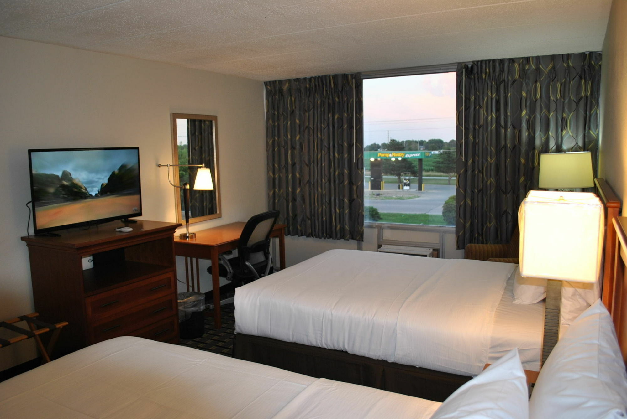 C3 Hotel And Convention Center Hastings Luaran gambar